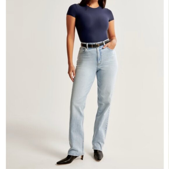 Abercrombie Curve Love Women's The 90s Straight Ultra High Rise Size 28 - Picture 1 of 3